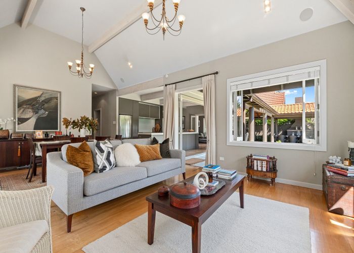  at 247 Devonport Road, Tauranga, Tauranga