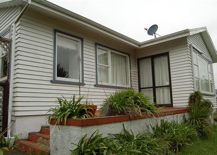  at 17 Bedford Grove, Kelson, Lower Hutt, Wellington