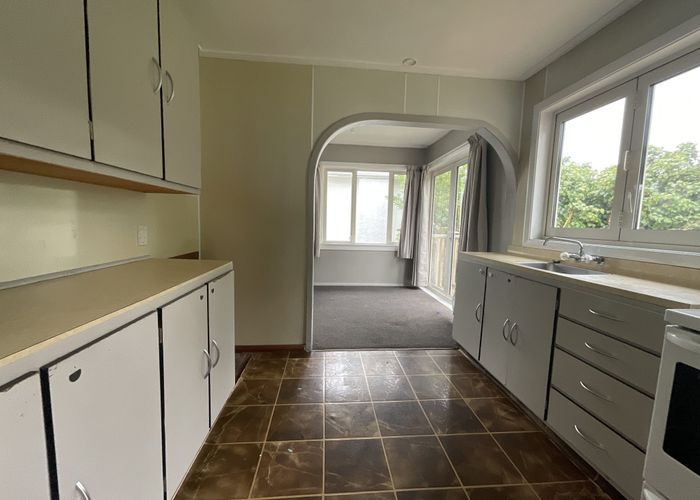  at 105 Mangorei Road, Merrilands, New Plymouth, Taranaki
