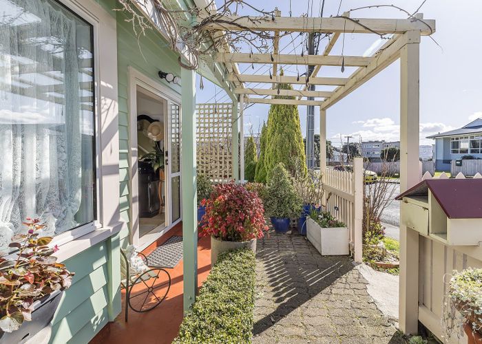  at 15A Tukanae Street, Strathmore Park, Wellington