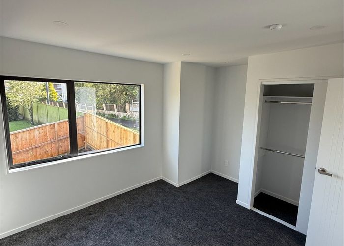  at 16 Reynella Drive, Massey, Waitakere City, Auckland