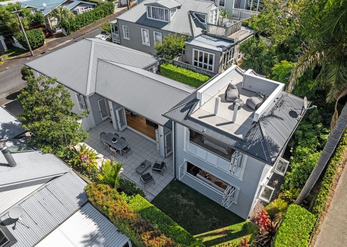  at 21 St Aubyn Street, Devonport, North Shore City, Auckland