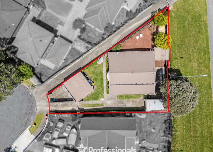  at 29 Richmond Grove, Woburn, Lower Hutt