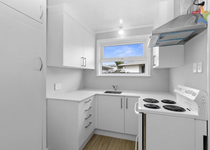  at 8A Stamford Grove, Avalon, Lower Hutt, Wellington