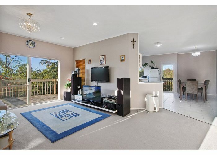  at 4 Tern Place, Unsworth Heights, Auckland