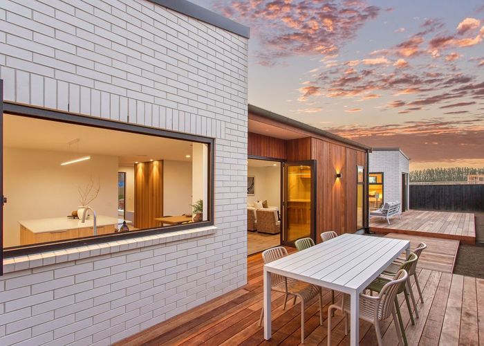  at 4 Rogal Close, Marshland, Christchurch