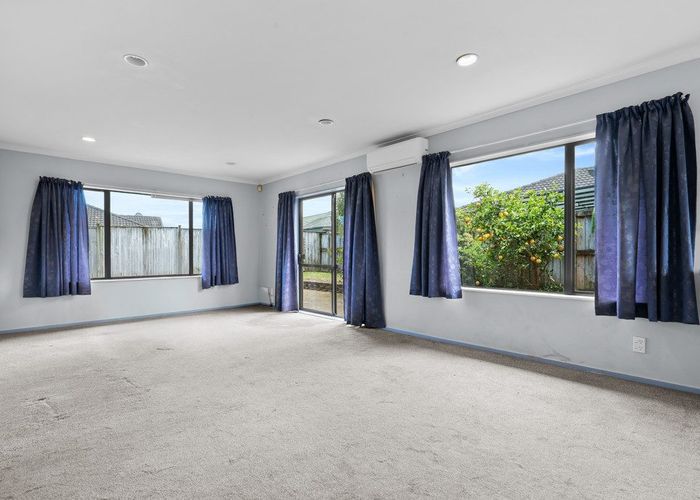  at 21 Sandwick Drive, Weymouth, Manukau City, Auckland