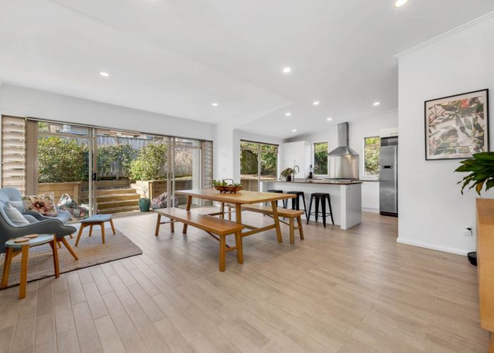  at 41 Intrepid Crescent, Beachlands, Manukau City, Auckland