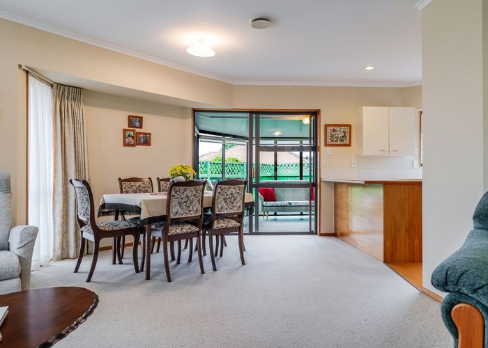  at 4 Seville Court, Terrace End, Palmerston North, Manawatu / Whanganui