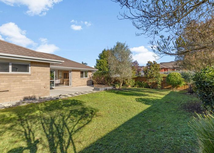  at 12 Sylvester Crescent, Flagstaff, Hamilton, Waikato