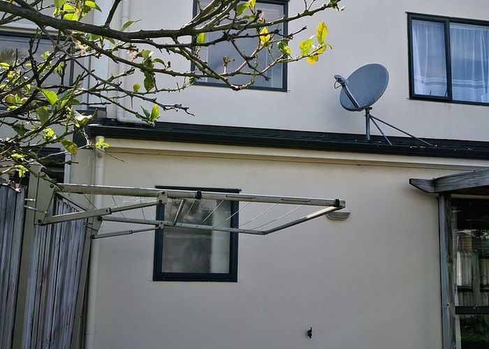  at 33 Puma Drive, Golflands, Manukau City, Auckland