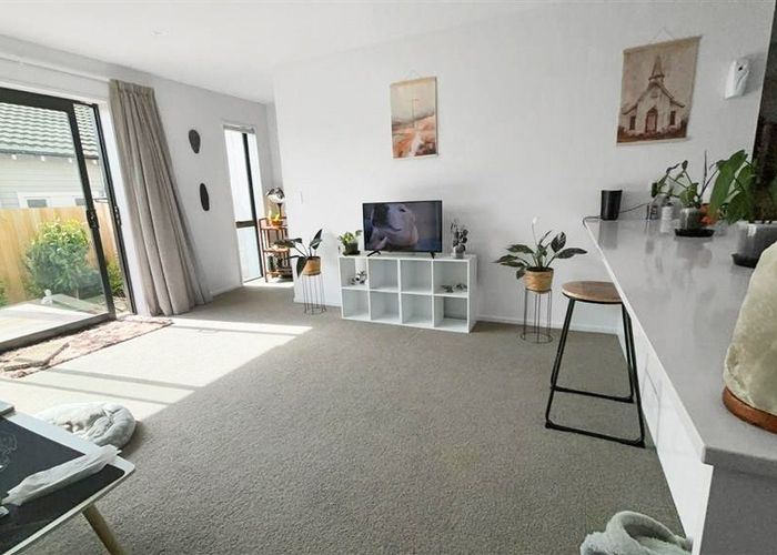  at 2/49 Mclean Street , Linwood, Christchurch City, Canterbury