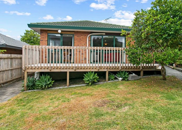  at 38A Awaroa Rd, Sunnyvale, Waitakere City, Auckland