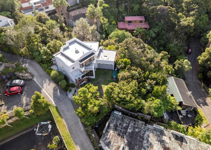  at 90A Hadfield Street, Beach Haven, Auckland