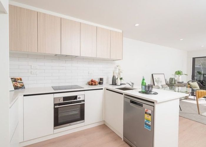  at 30 Tukari Lane, Mangere Bridge, Manukau City, Auckland