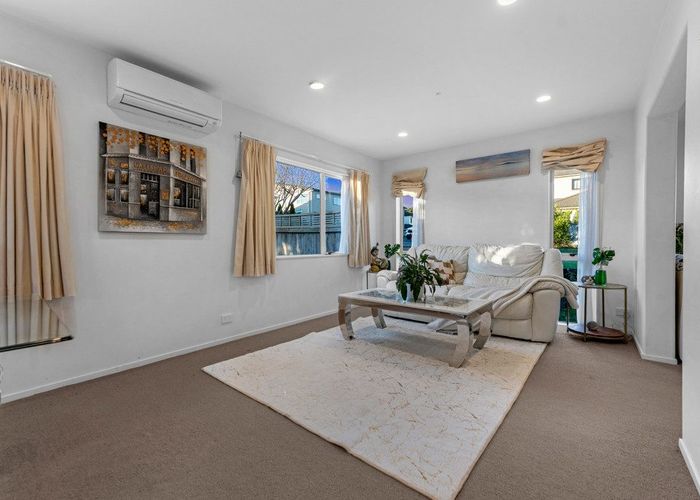  at 31 Amaretto Avenue, Flat Bush, Manukau City, Auckland