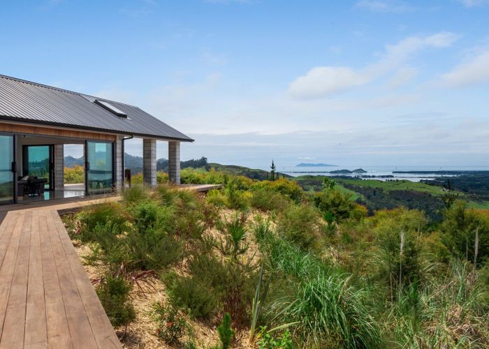  at 225D Woodland Road, Tahawai, Katikati