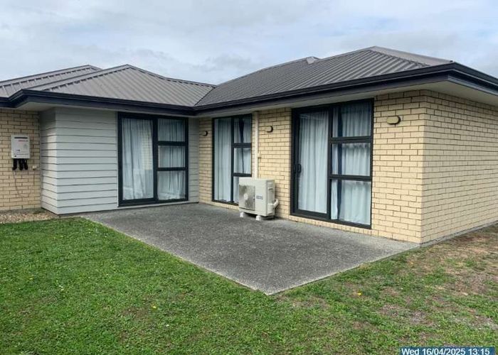  at Flagstaff, Hamilton, Waikato