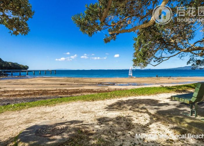  at 2/523 Beach Road, Murrays Bay, North Shore City, Auckland