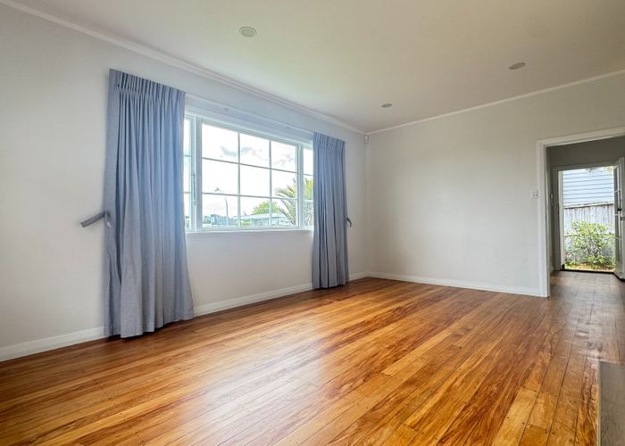  at 14 Kurahaupo Street, Orakei, Auckland