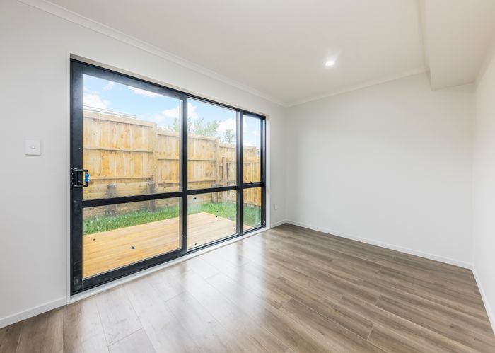  at 6B Christmas Road, Manurewa, Auckland