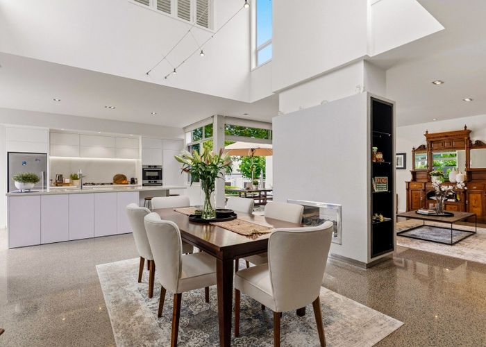  at 6 Beresford Street, Bayswater, North Shore City, Auckland