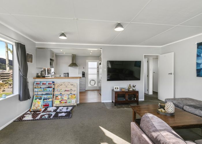  at 314B Wellington Road, Wainuiomata, Lower Hutt