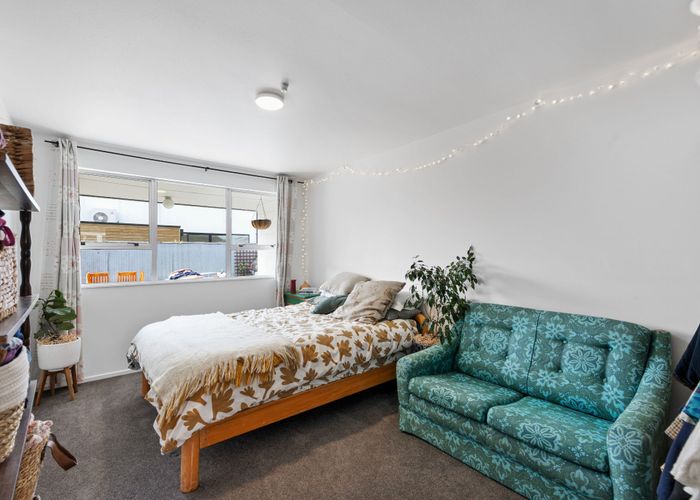  at 1/110 Caledonian Road, St Albans, Christchurch