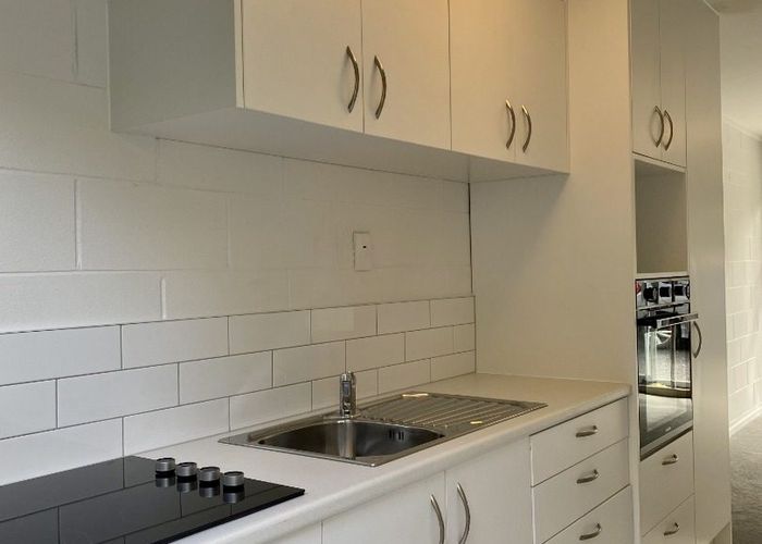  at 3/767 Beach Road , Browns Bay, North Shore City, Auckland