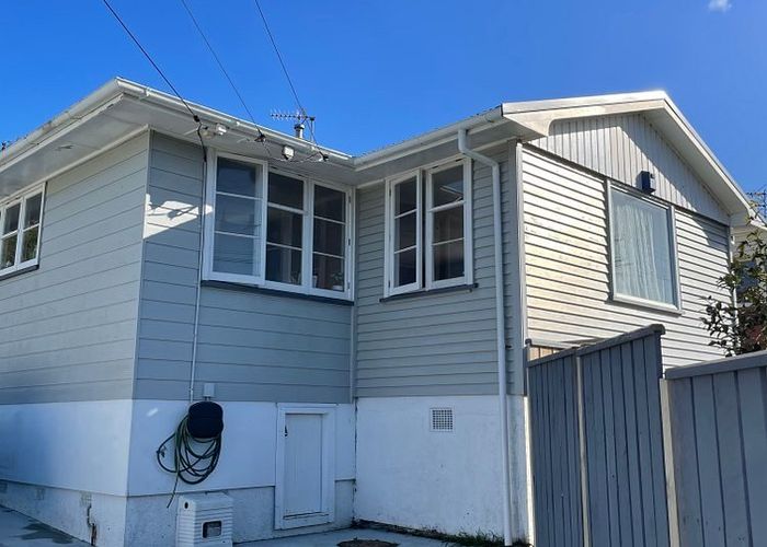  at 37A Victory Crescent, Tawa, Wellington, Wellington