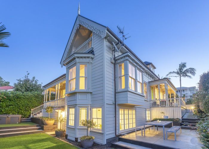  at 21 Arthur Street, Freemans Bay, Auckland
