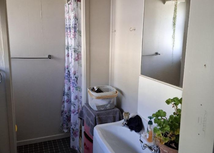  at 1/16 Signal Street, Marton, Rangitikei, Manawatu / Whanganui