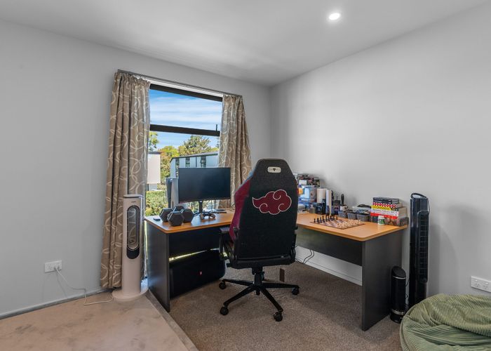  at 1/10 New Brighton Road, Shirley, Christchurch City, Canterbury