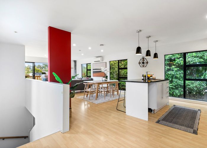  at 3/69A Chivalry Road, Glenfield, Auckland