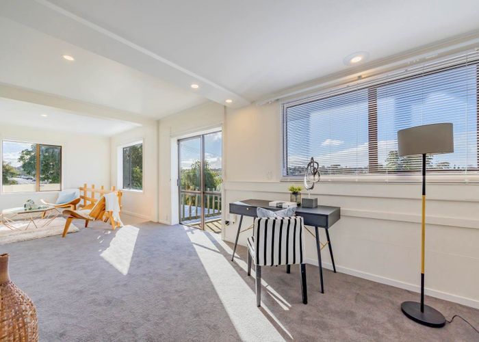  at 80 Nile Road, Milford, Auckland