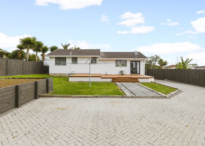 at 34 Dissmeyer Drive, Clover Park, Auckland