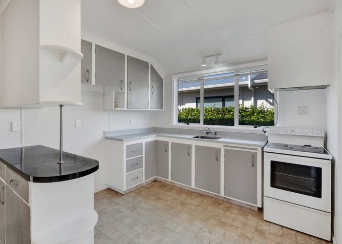  at 90 Mangorei Road, Strandon, New Plymouth