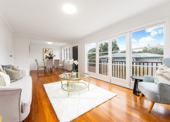  at 114 Edmonton Road, Henderson, Waitakere City, Auckland