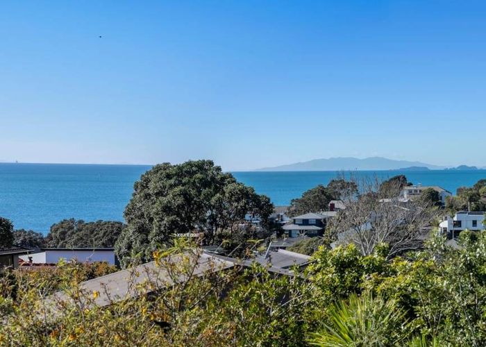  at 22 Park Rise, Campbells Bay, North Shore City, Auckland