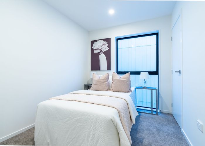  at 8 Papai Lane, Massey, Waitakere City, Auckland