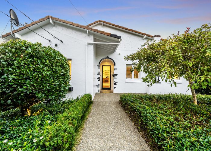  at 30 Grande Avenue, Mount Albert, Auckland