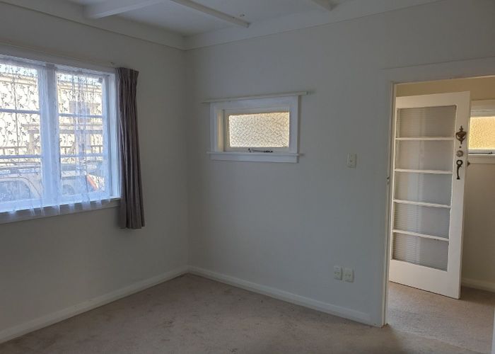  at 58  Manukau Rd, Epsom, Auckland City, Auckland