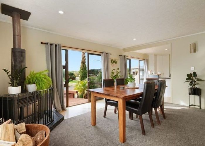  at 20 Landscape Road, Coastlands, Whakatane