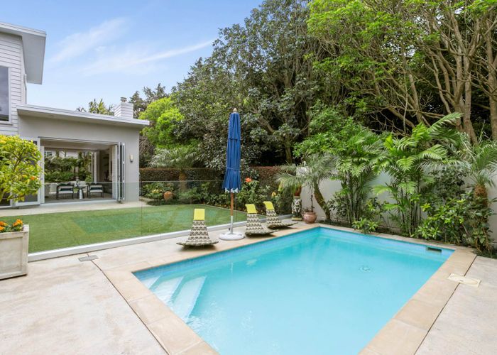  at 17 Summerhill Place, Saint Heliers, Auckland