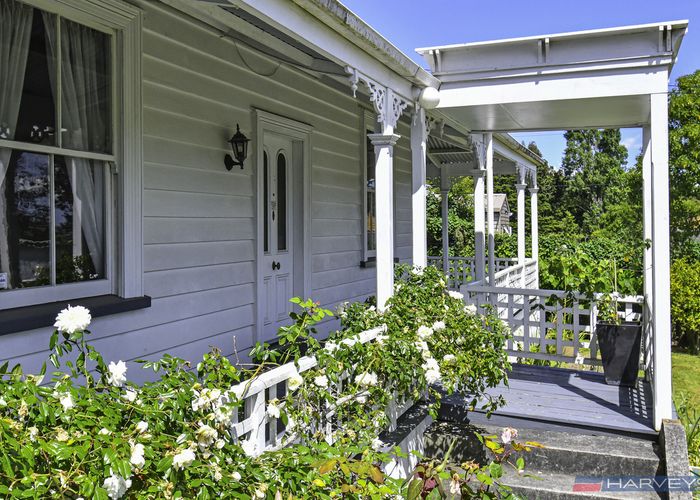  at 8 Claude Road, Hillpark, Auckland