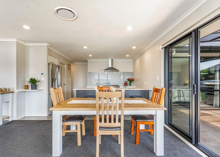  at 5 Parlane Drive, Huapai, Kumeu