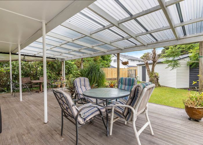  at 10 Patricia Place, Hillpark, Auckland