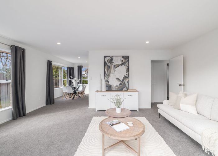  at 2/83A Simeon Street, Spreydon, Christchurch City, Canterbury