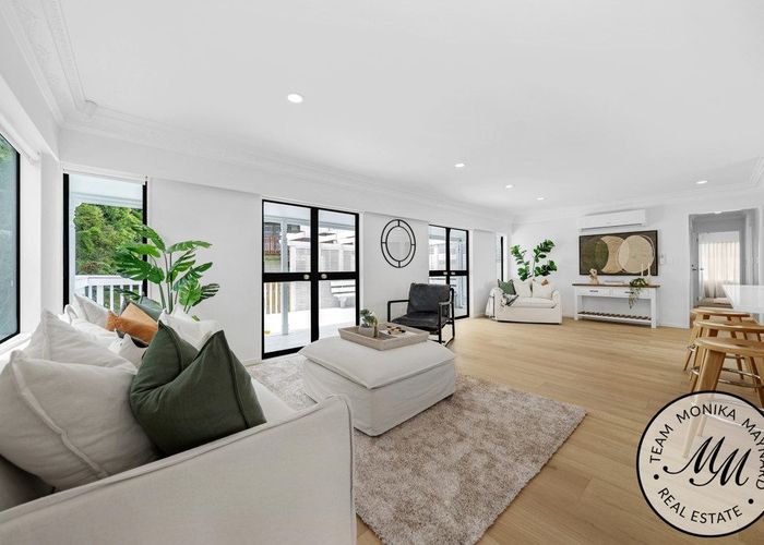  at 11 Idesia Place, Totara Heights, Manukau City, Auckland