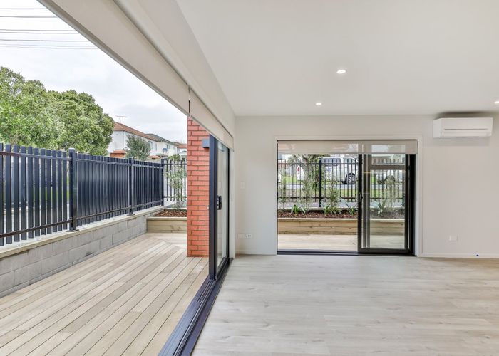  at 16A Cradock Street, Avondale, Auckland
